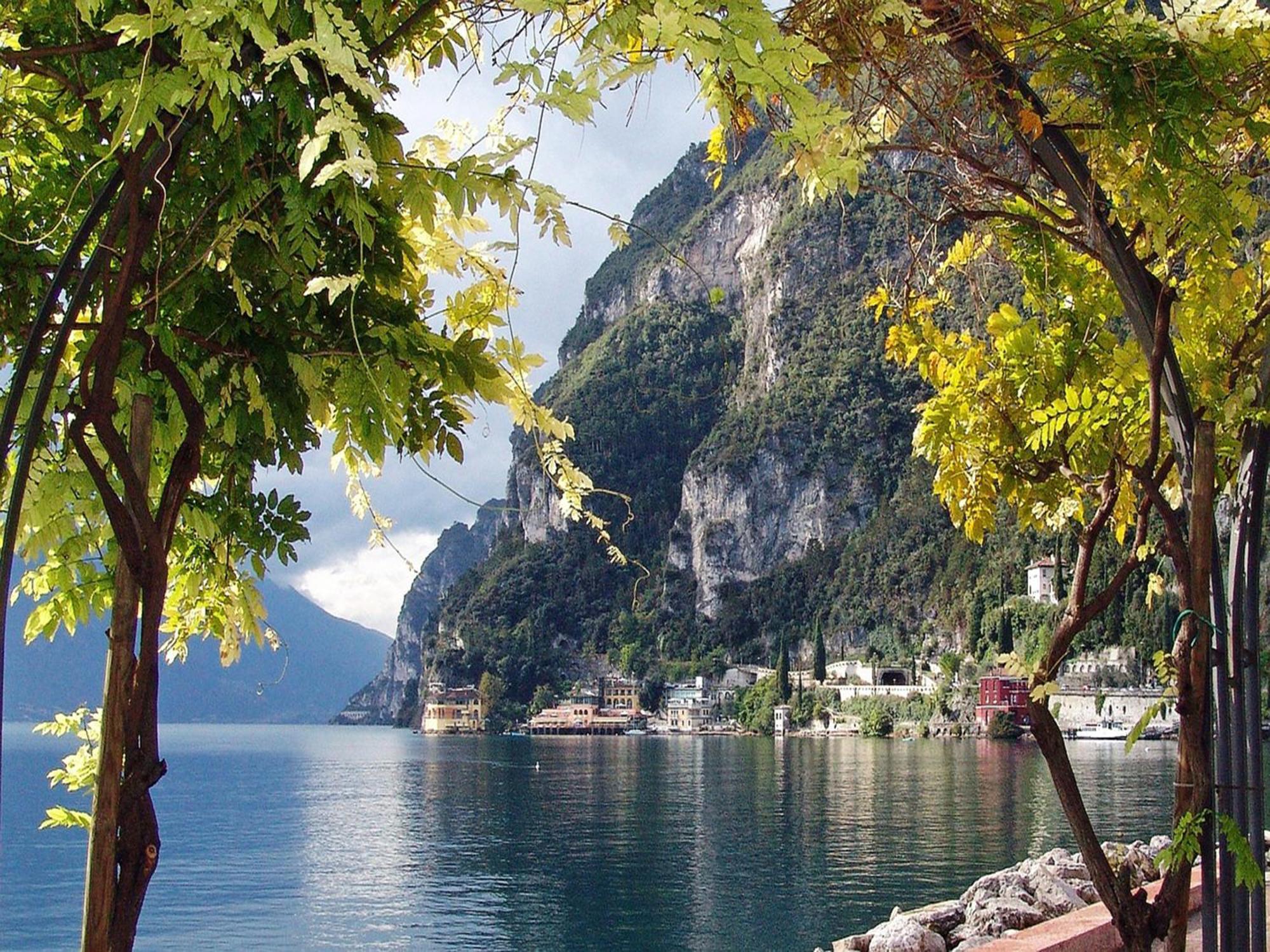 Infinity View Garda Lake Тено Екстериор снимка