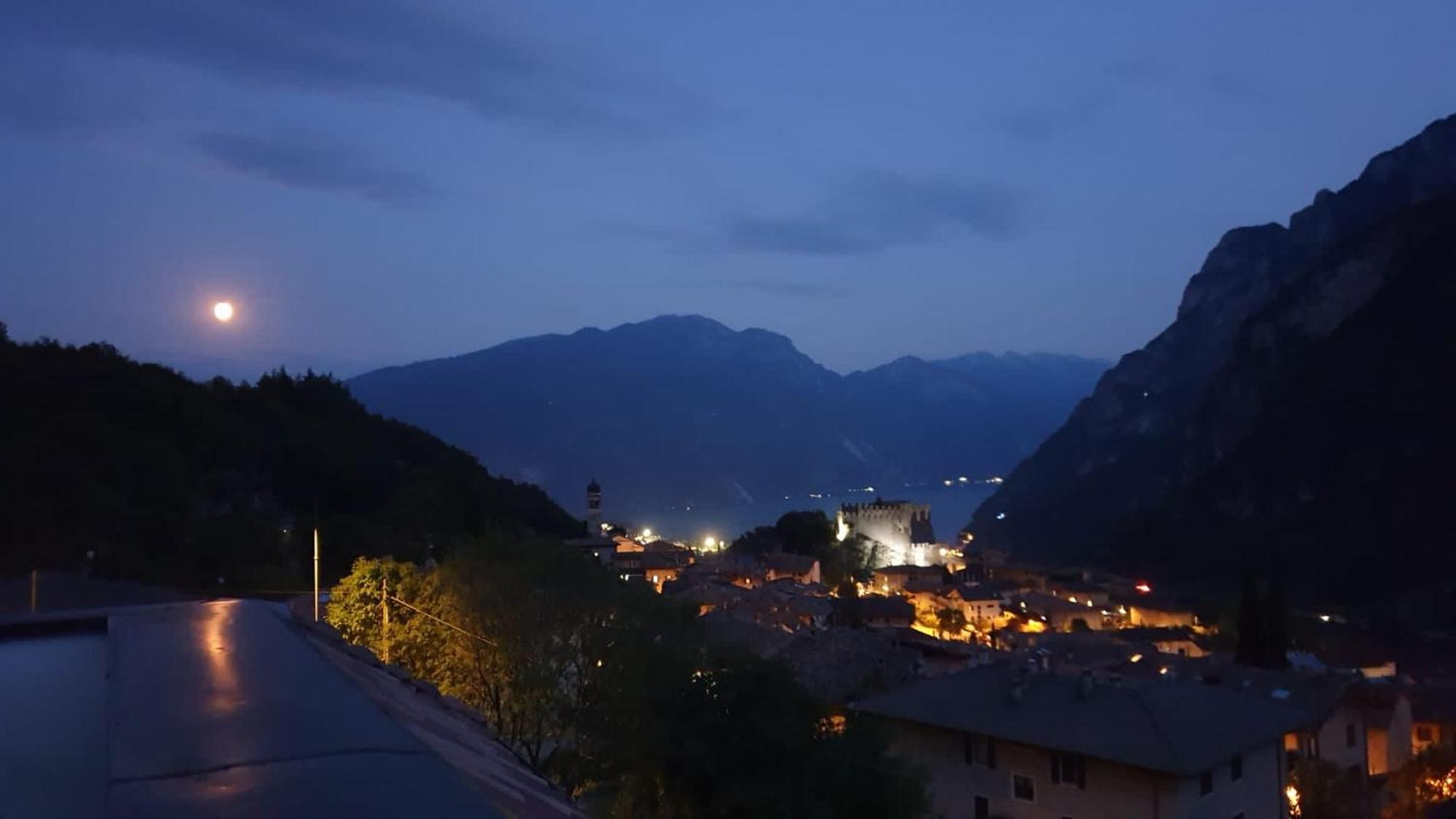 Infinity View Garda Lake Тено Екстериор снимка