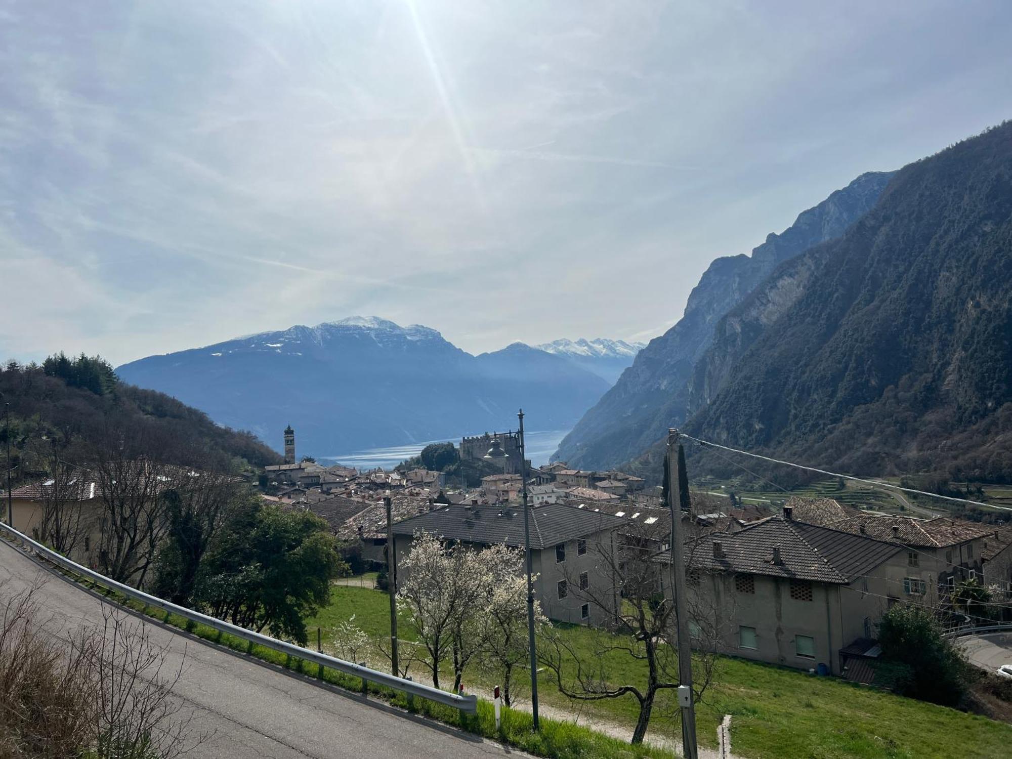 Infinity View Garda Lake Тено Екстериор снимка